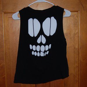 ‼️SOLD ON DEPOP‼️CUT OUT SKULL TEE